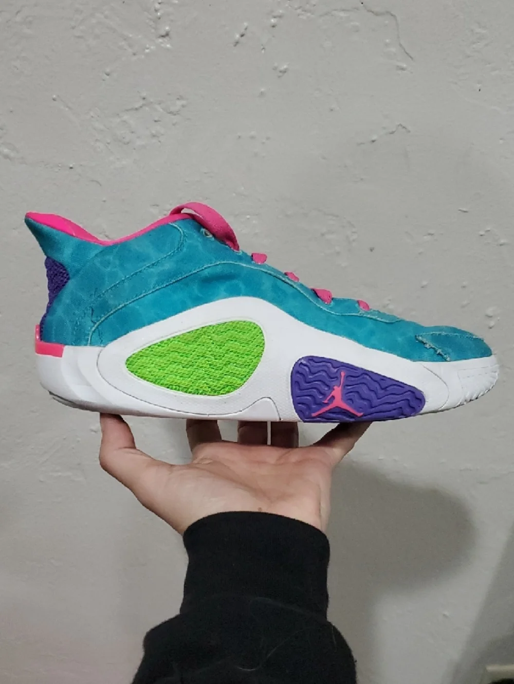 Jordan Tatum 2 Sneakers in Teal, Pink & Neon. - Picture 8 of 13